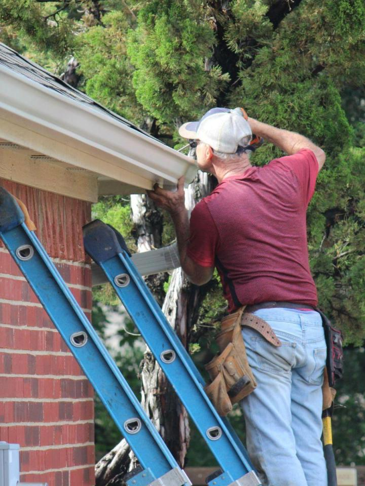 Professional Gutter Installation Services in San Antonio, TX